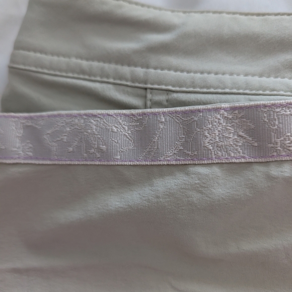 L.L. Bean Women's Skort in Light Gray - Picture 6 of 11